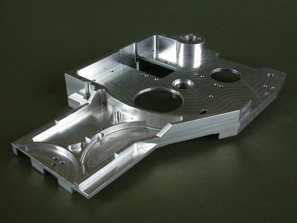 Optical bench. Tight tolerances - position thread, flatness, roundness